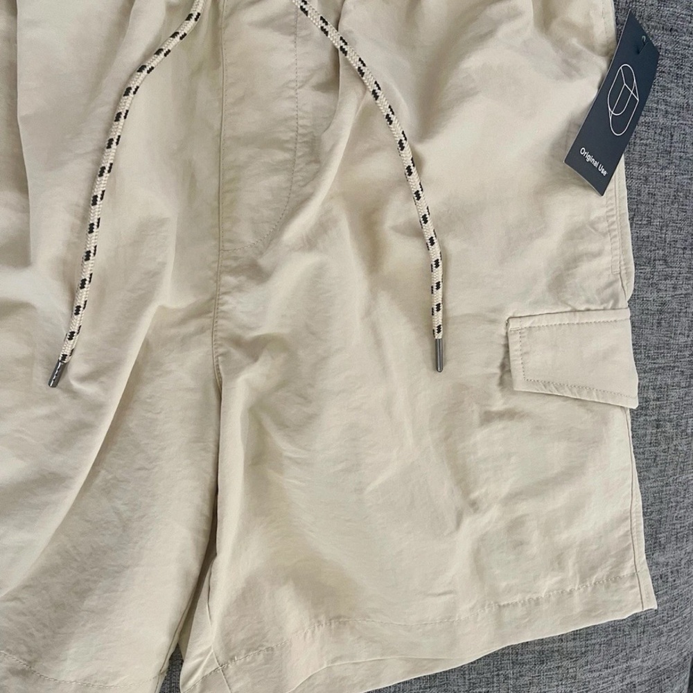 NWT-Original Use Men's Sz Med Regular Fit Cargo Shorts 7" Khaki Draw String - Picture 3 of 10